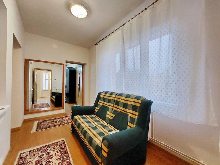 Corp de Casa Inchiriere - Centrul Civic - 3