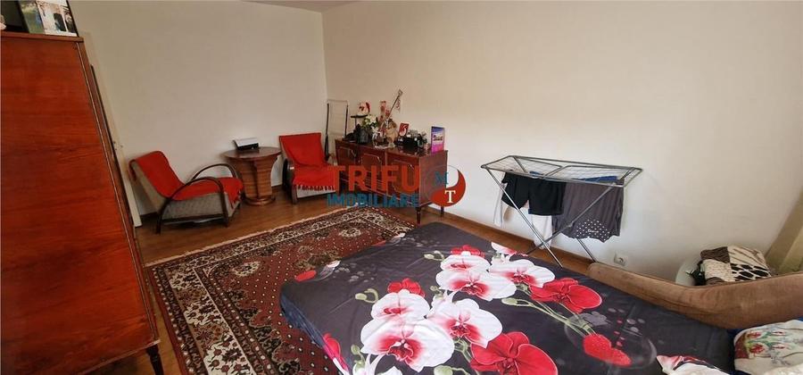 Apartament 2 camere de vanzare zona Mercur - 2