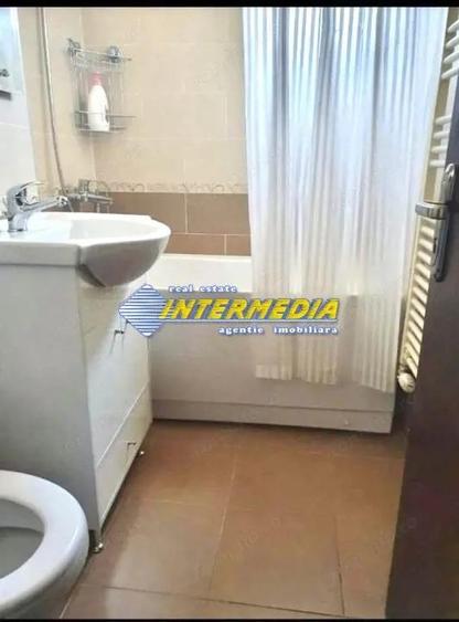 Apartament cu 2 camere mobilat si utilat de inchiriat in Cetate zona Bulevard - 1