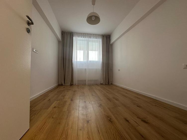 Apartament 3 camere renovat complet – lângă metrou, parc și facilități esențiale - 4