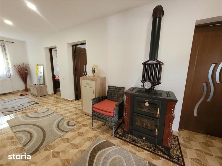 Casa 4 camere de inchiriat in Cerghid , Complet Mobilata -Utilata - 12