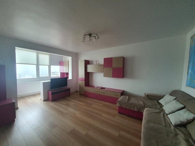 Apartament cu 3 camere, decomandat, zona Tomis III centrala pe gaz - 1