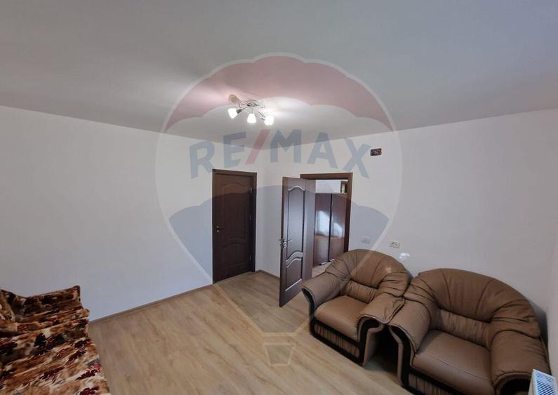 Casa de inchiriat Micalaca,pretabila pentru birouri - 8