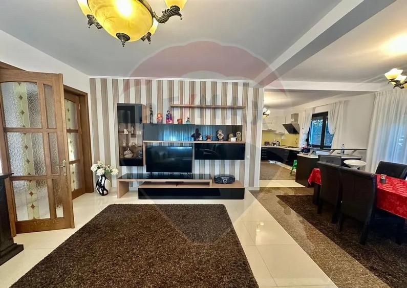 Vanzare vila comuna Rafov/ Prahova - 3