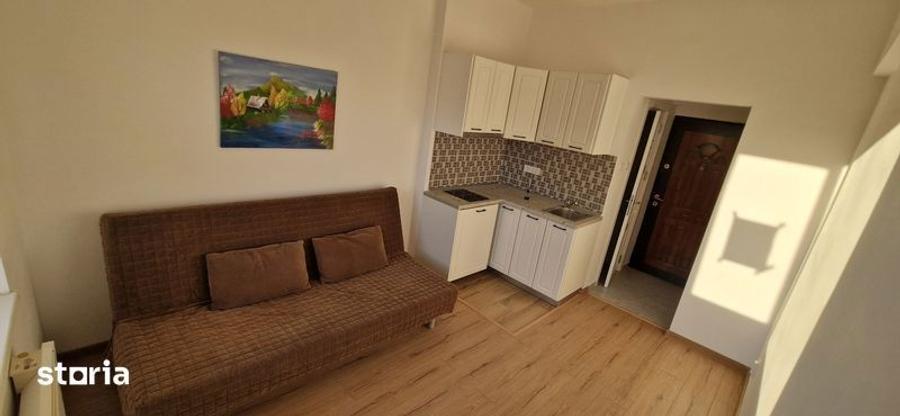 Camera camin cu baie,zona Stefan cel Mare - 1