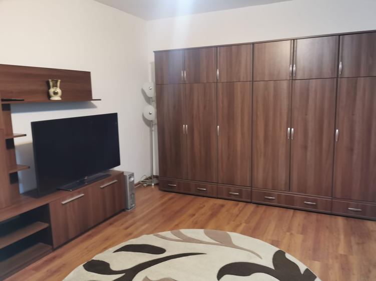 Muncii-Calea Calarasilor, garsoniera, BOILER, 2 minute metrou, etaj 1 - 4