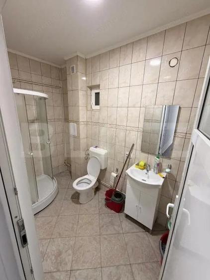 Spa?iu 245 mp cu 10 parcari, curte logistica ?i rampa marfa DN Raciu - 5