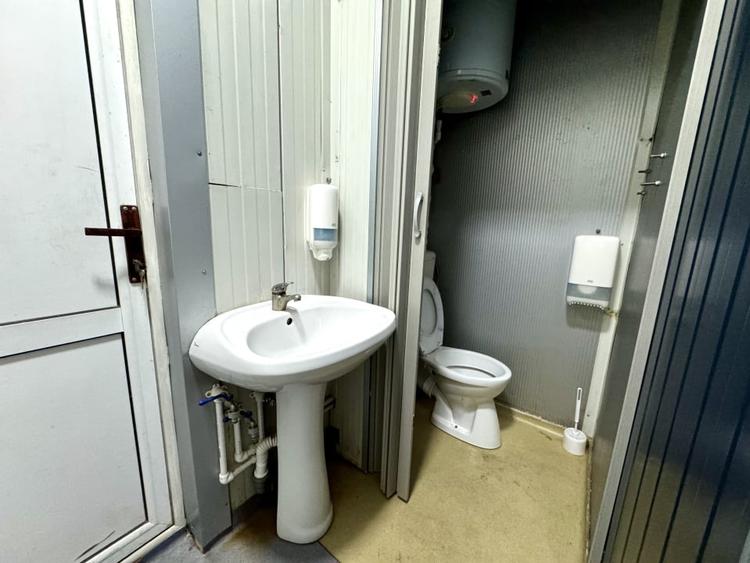 Spatiu autorizat pentru alimentatie publica, 74 mp, terasa, zona Piata 1 Mai - 10