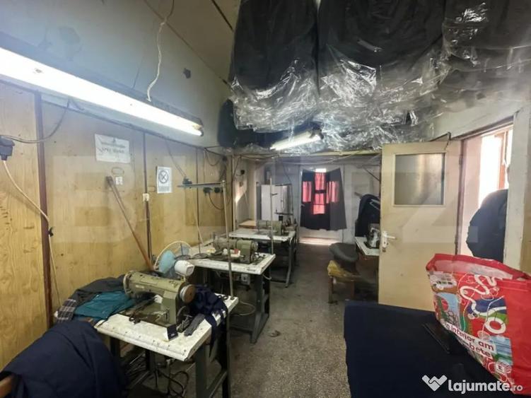 Spa?iu comercial de vanzare 280 mp zona 14 MAI - 7