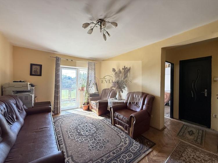 Apartament 3 camere / Zona Strazii Gruia - 1