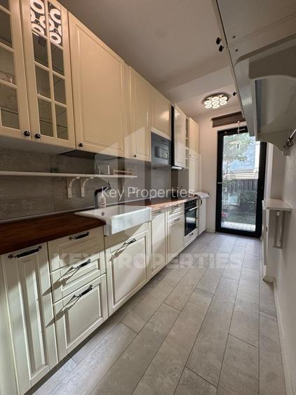 MRS Residence, apartament situat la parter, cu gradina