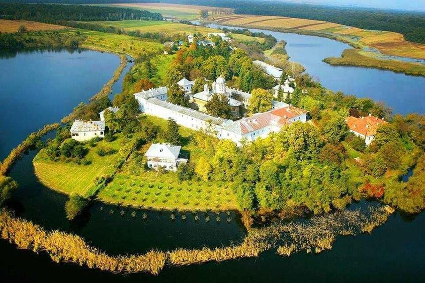 Teren privat intravilan Caldarusani langa lac - 4
