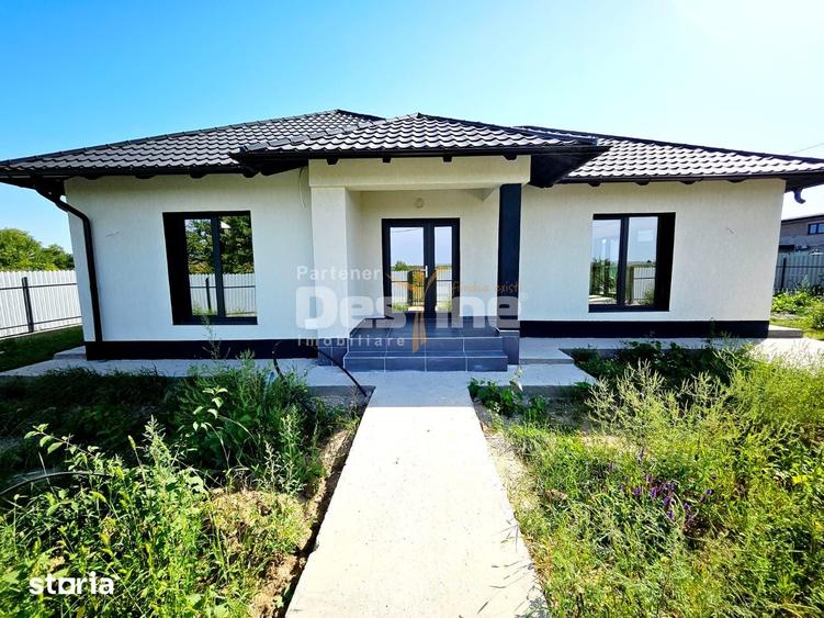 Casă cu 3 camere cu Teren 350 Mp în Bârnova