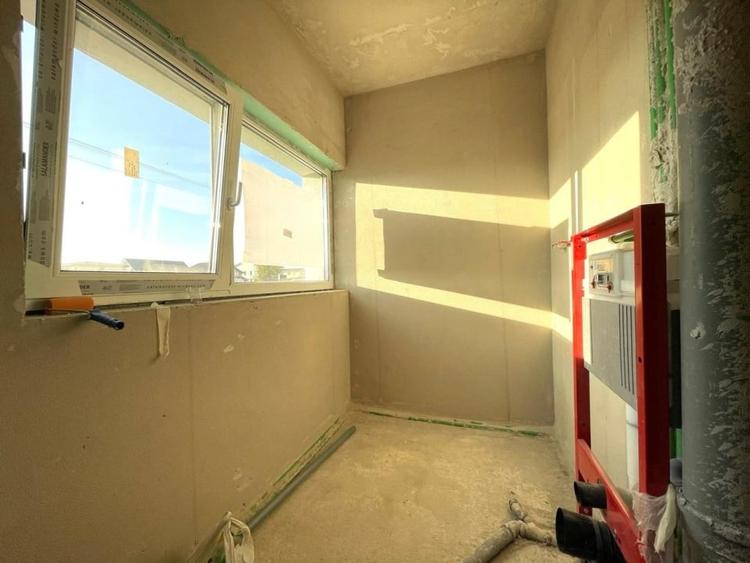 Duplex cu 3 camere cu Canalizare în Moșnița Nouă