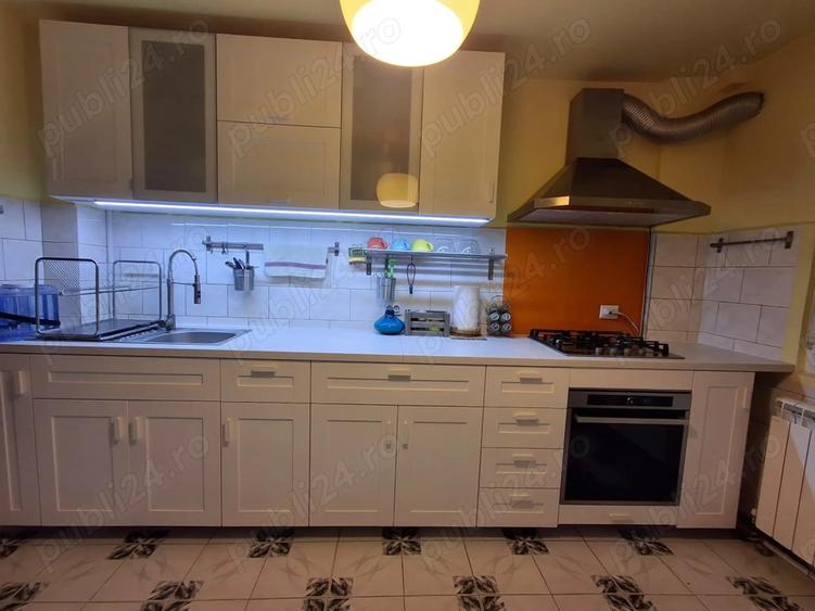 Apartament 3 camere decomandat - 1