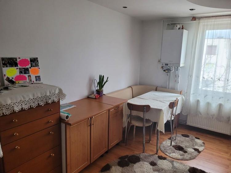 De vanzare apartament cu 2 camere - 7