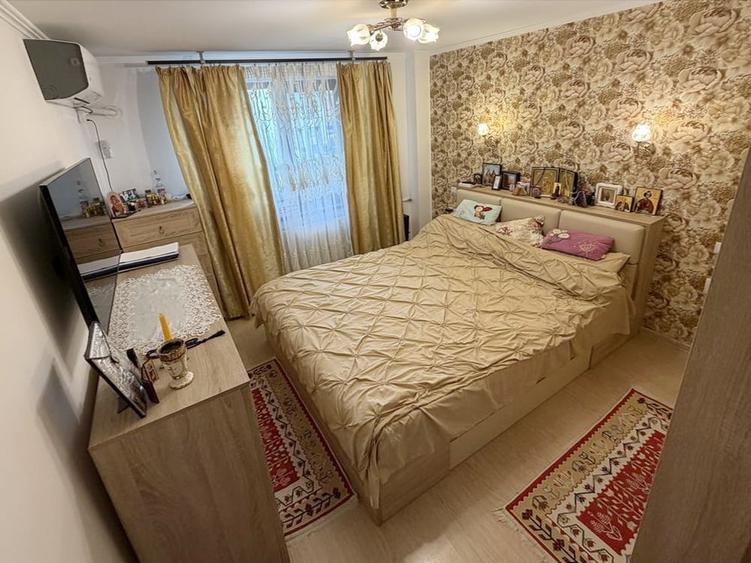 Apartament 4 camere renovat, metrou 550 m, posibilitate centrala - 4