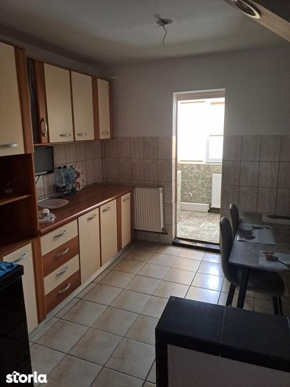 Apartament 3 camere, 68 mp, etajul 1 - zona Dumbrava Nord - 3
