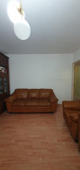 3 min Piata Alba Iulia - 2 camere decomandat - 5