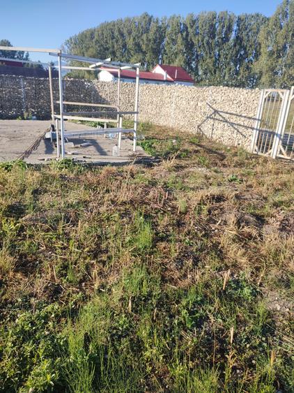 Vand pamant pentru casa - 1