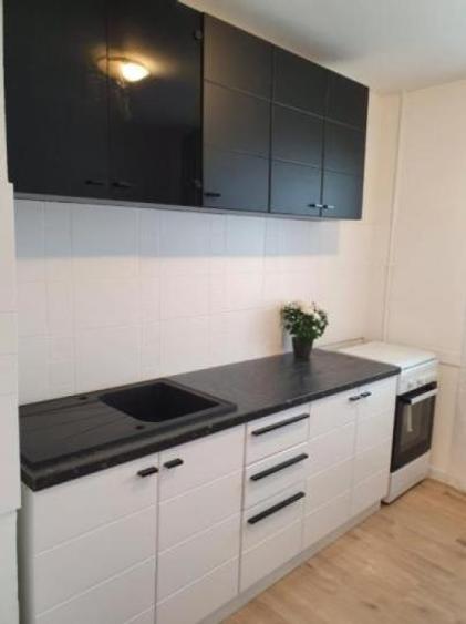 De vanzare apartament 3 camere/ Teiul Doamnei - 4