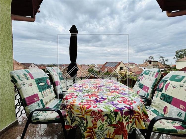 Casa de vanzare in Sibiu - individuala - 278 mp utili - - 47