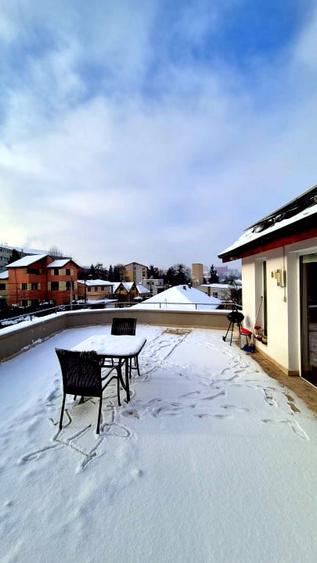 Apartament 2 camere de inchiriat cu terasa 40 mp, Zorilor, zona Sigma - 11