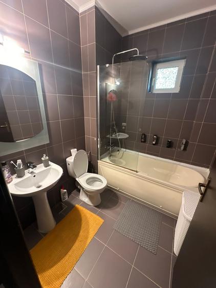 Tomis Plus - 2 camere mobilat-utilat complet,  parcare subterana , termen lung - 23