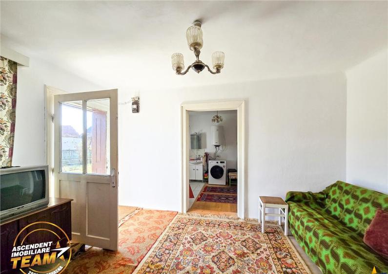 Proprietate autentica spatiu gospodaresc,1800mp,Araci,Covasn - 9