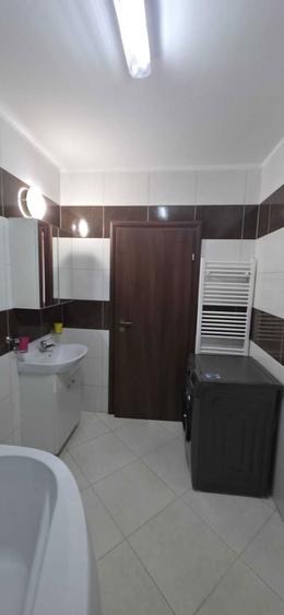 Vanzare Apartament 3 Camere - 1