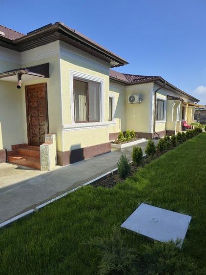 Casa de vanzare complet mobilata si utilata - 1