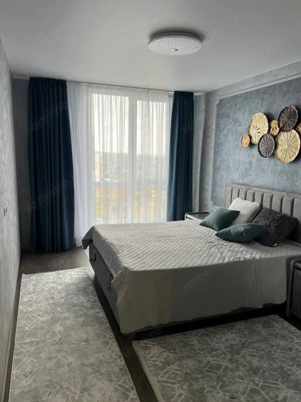 Apartament cu trei camere de inchiriat in zona Moghioros - 1