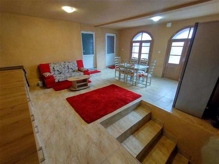 Racasdia, Casa Moderna, 174MP cu Teren 1104MP, Pret Negociabil - 39