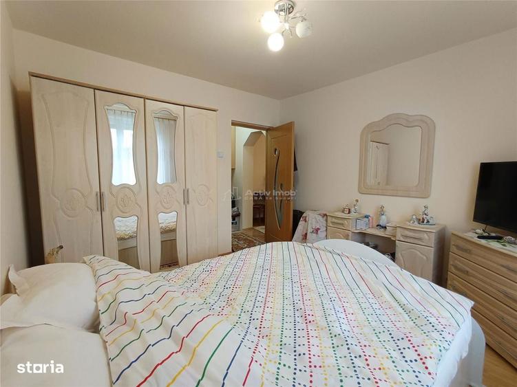 Apartament 2 camere in zona centrala Moldova Noua - 4