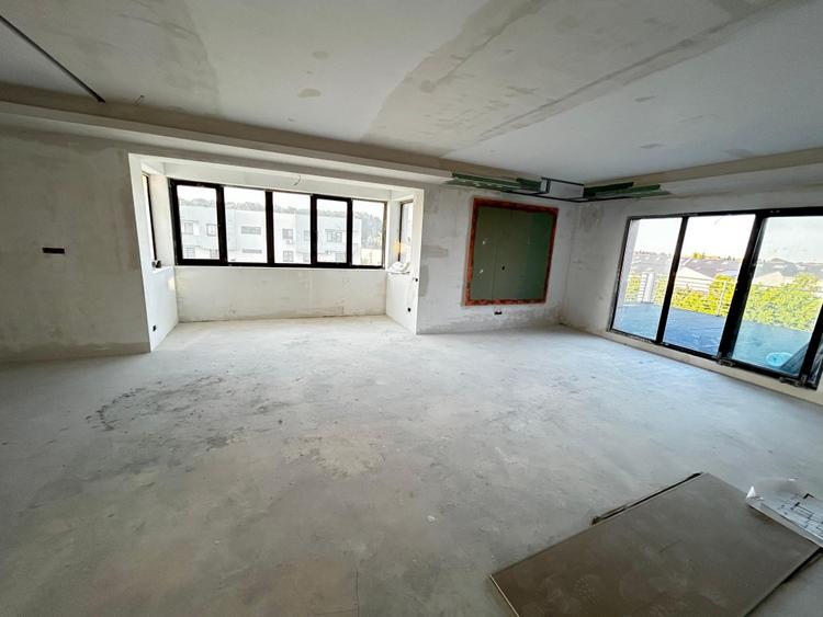 Penthouse cu 4 camere Pipera Lux - 281 mp - Padure - Colt de Rai - 2