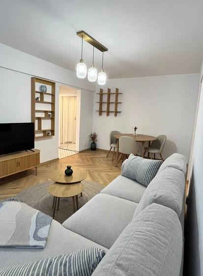 2 camere Titan - bld. Constantin Brancusi *Boiler* - 1