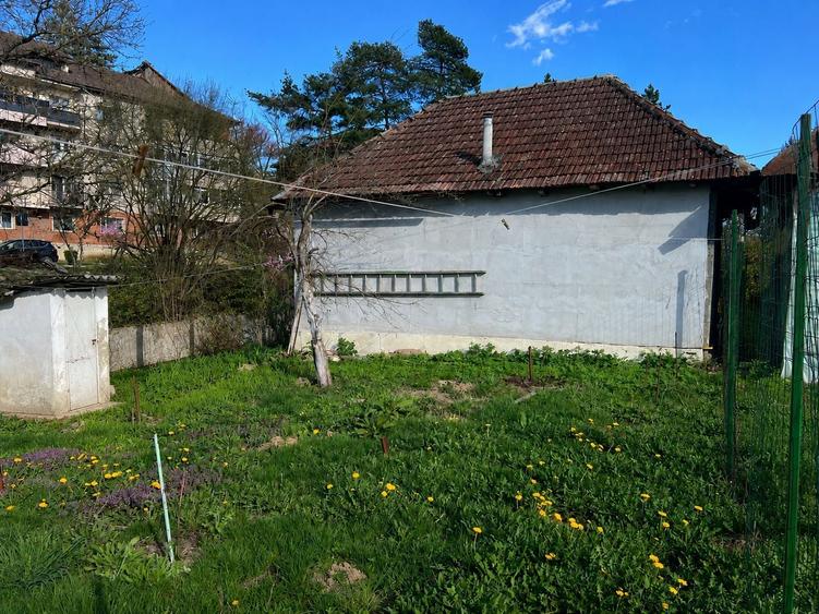 Casa cu teren generos in statiunea balneara Baile Govora - 6