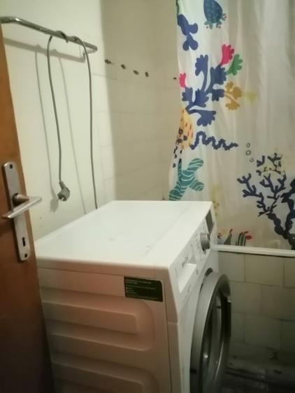 Închiriez apartament spațios, - 1