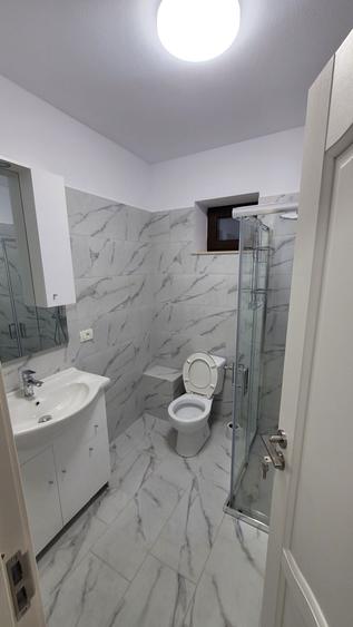 Inchiriez apartament cu doua camere decomandat complet utilat - 8