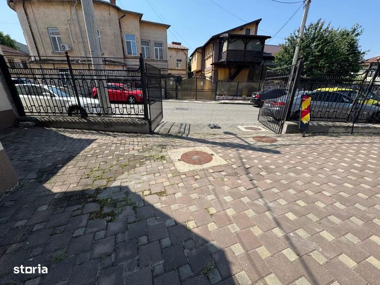 Spatiu comercial Ultracentral stradal,73mp, curte, cu posibilitate ex - 1