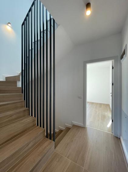 Doar sa vii cu mobila! Vila P+2+3-terasa, amenajata la cheie, parcare,TVA inclus - 30