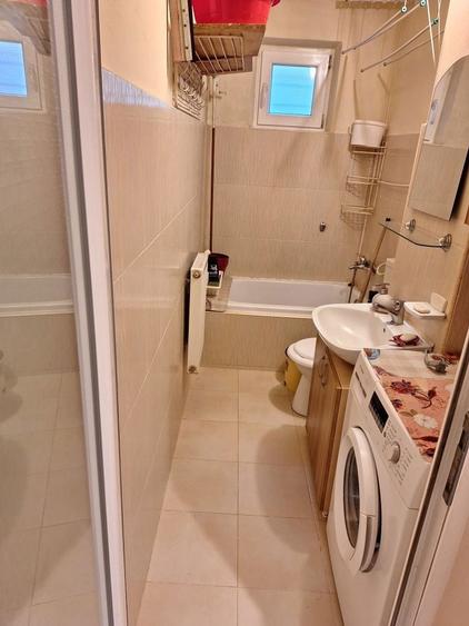 Inchiriez apartament 2 camere Sagului - 1