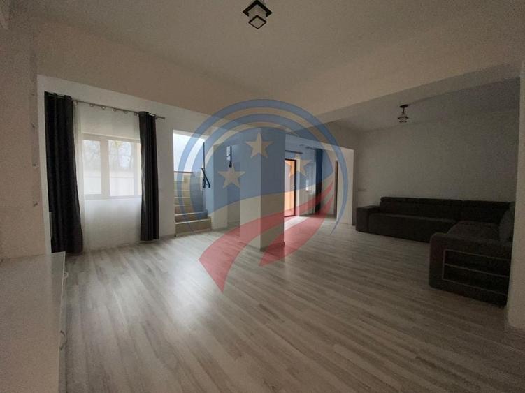 CASA FINALIZATA SI MOBILATA ZONA LAPUS - 2