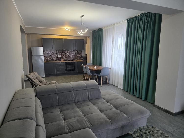 Apartament 2 camere de închiriat – Tomis Plus | 80 mp | Parcare | 550 € - 2