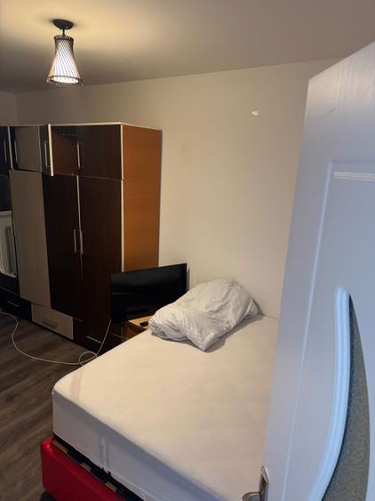 Apartament de vanzare - 1