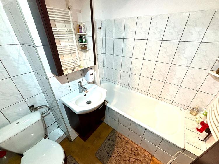 De vânzare apartament cu 3 camere în Sfântu Gheorghe, pe strada Bolyai János! - 10