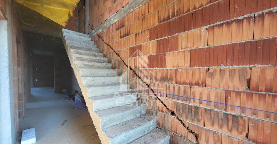 Duplex modern,4 camere2,bai,carport Giarmata - 14