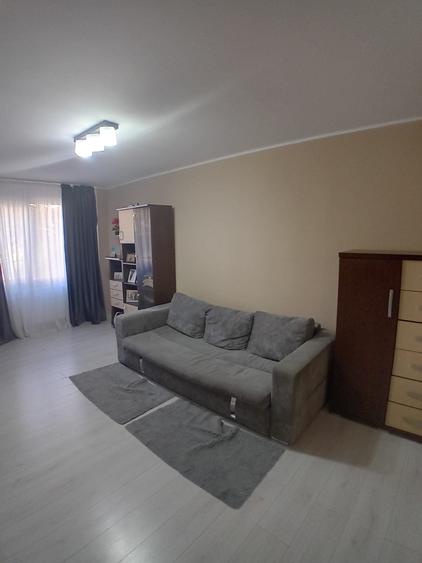 12 minute Metrou Aparatorii Patriei Apartament 3 Camere Mobilat Modern - 11