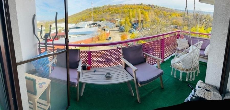 2 Camere, etaj intermediar, parcare inclusa - Bucium - 1