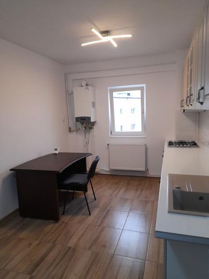 Alexandru Zimbru ap cu doua camere decomandat - 3